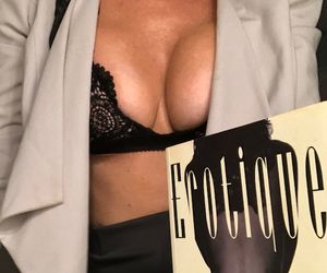 Cougar Cat  - Casual - adult work available  - nice safe unit 