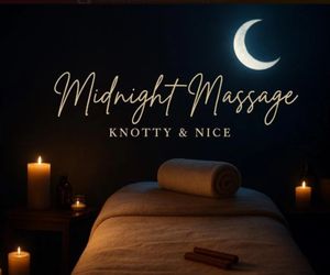 Midnight Massage - Erotic Massage Therapists Wanted – Flexible, Cash, Female-Run, Fun 