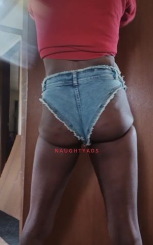 Image of Albury Male Escort Ebony de Sub 