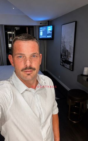 Image of Brisbane Male Escort Mitch 