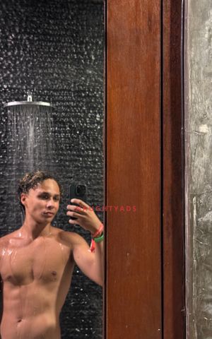 Image of Darwin Male Escort Mathys971