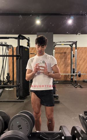 Image of Darwin Male Escort Riccardo