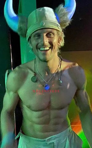 Image of Gold Coast Male Escort Buck
