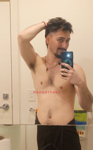 Image of Melbourne Male Body Rub Leon
