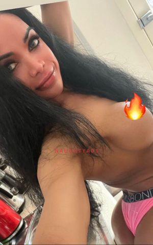 Image of Melbourne Trans Escort 🩷IN MELBOURNE NOW🩷 CROWN CASINO!!!! HOT TRANSEXUAL DOLL BABY NIKKI HUNG SEXY VERIFIED GENUINE GODDESS