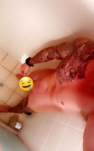 Image of Newcastle Male Escort Tattooedhunkk 
