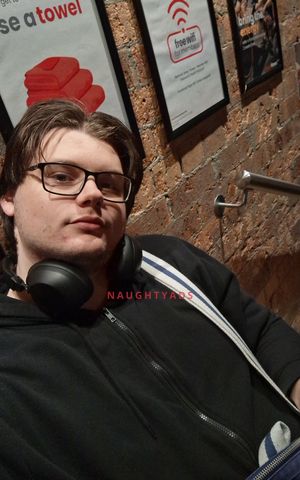 Image of Sunshine Coast Male Escort SlipMaDickInYa