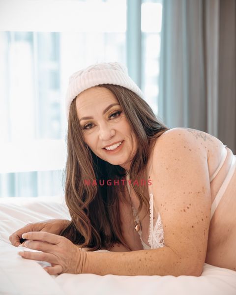 Image of Wollongong Escort Danielle Bloom 