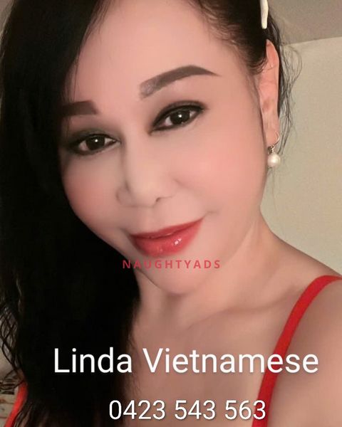 Image of  Escort Linda and Trinh mature Vietnamese ladies