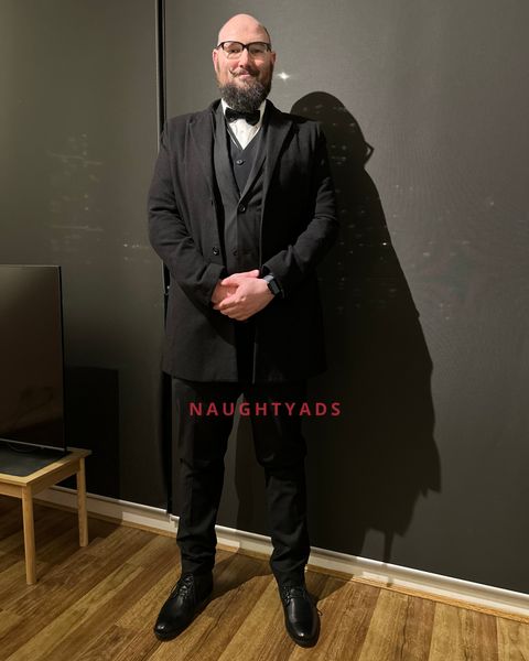 Image of  Male BDSM Fetish Siraffection