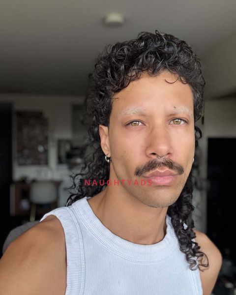 Image of  Male Escort Santi