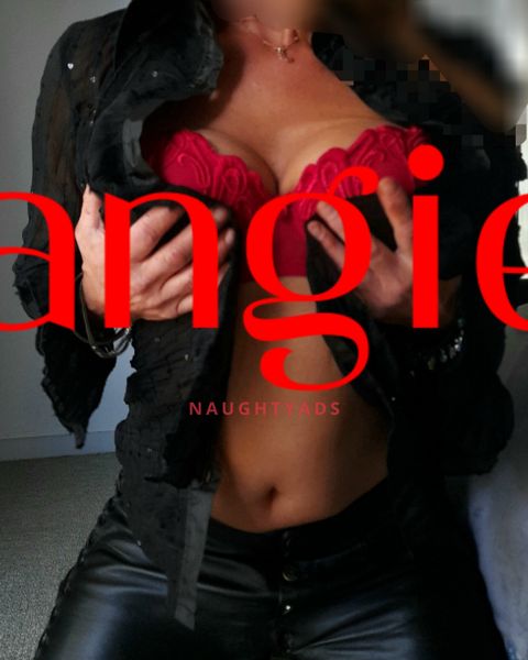 Image of Rosebud Escort Angie