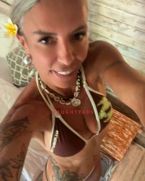 Female Escorts Servicing Chermside South, Brisbane - Chloe 