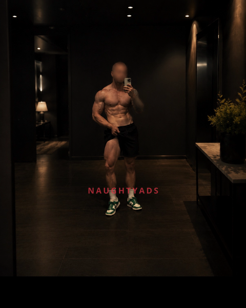 Image of  Male Escort Adrian nautilus