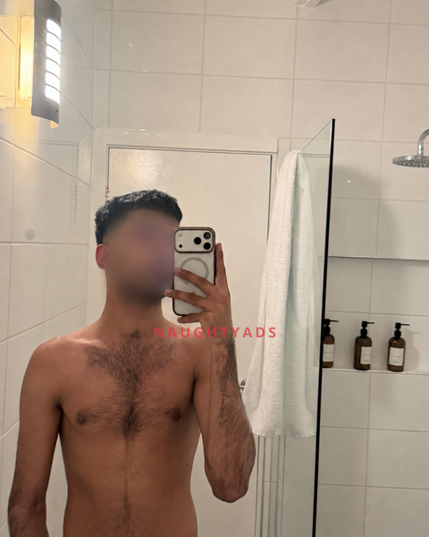 Image of Melbourne Male Escort Rohan Black 